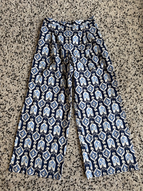 J. McLaughlin Pants - J. McLaughlin NwT Navy and White Ikat Wide-Leg Pants 4